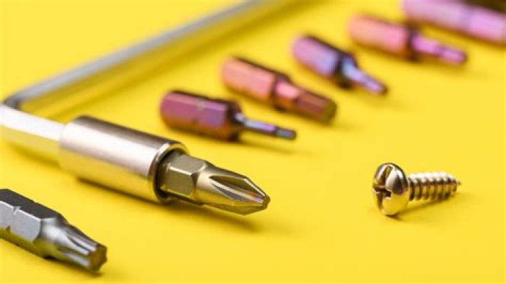 How is screwdriver made?