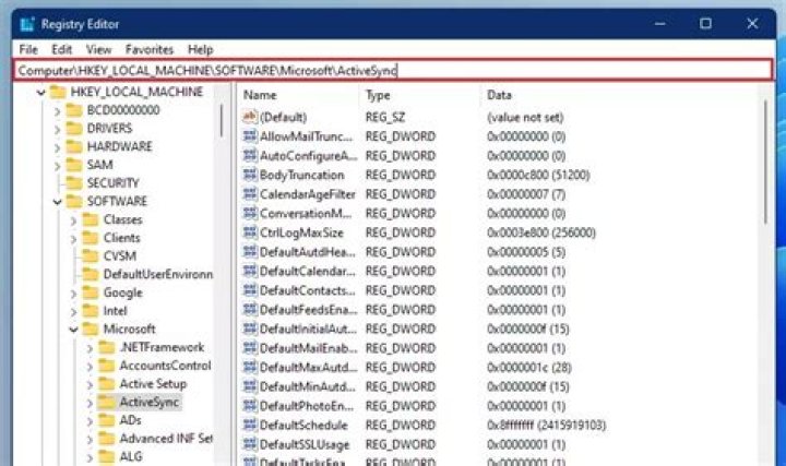 Where are Windows registry files located?